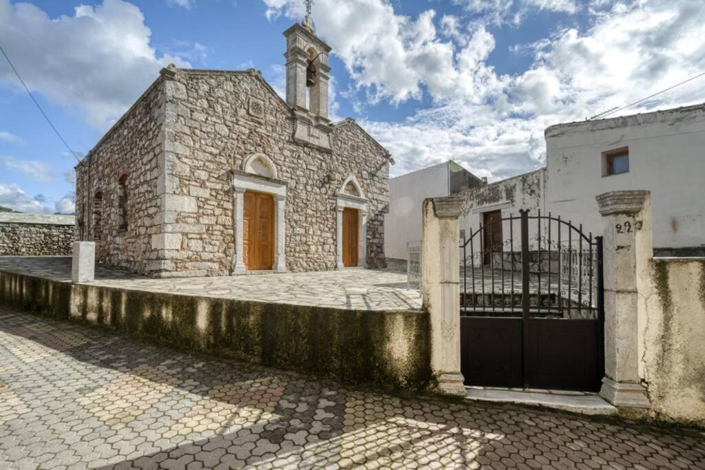 Litos Traditional Cretan Stone House In The Center Of Crete מראה חיצוני תמונה